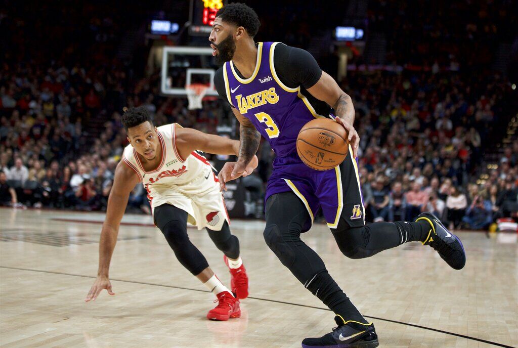 Los Angeles Lakers (1) vs. Portland Trail Blazers(8)